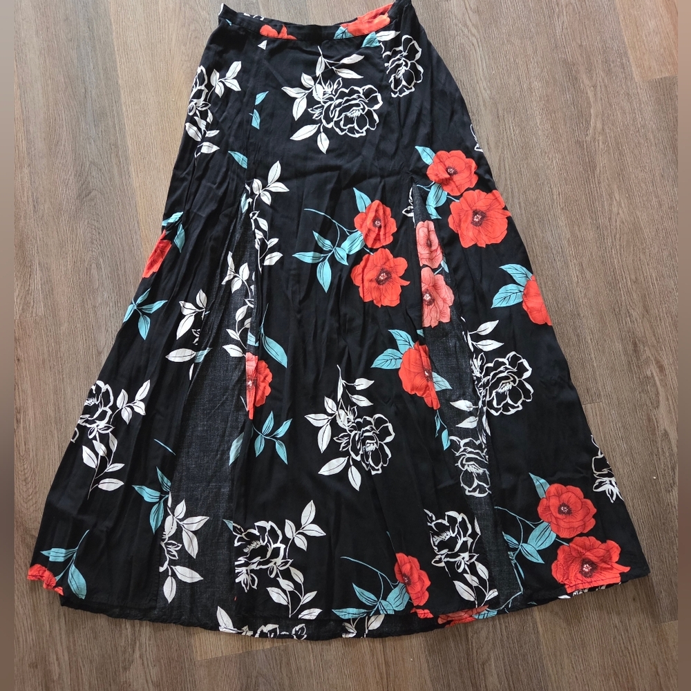 Maxi Floral Skirt With Front Splits